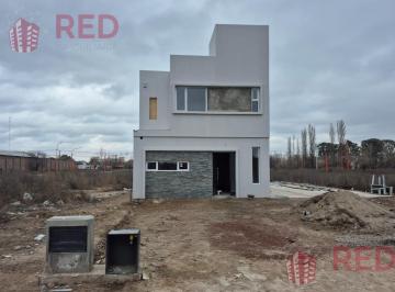 PH · 130m² · 4 Ambientes · 1 Cochera · Vende Duplex 2 Dorm. - Bº Pueblo Norte - Cipolletti