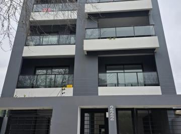 Departamento · 48m² · 2 Ambientes · 1 Cochera · Departamento en Alquiler