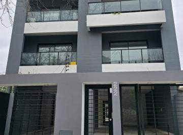 Departamento · 48m² · 2 Ambientes · 1 Cochera · Departamento en Alquiler
