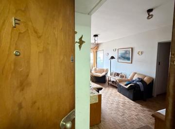 Casa · 79m² · 3 Ambientes · 1 Cochera · Casa - Parana