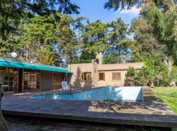 Casa · 130m² · 4 Ambientes · Casa en Venta Gonnet