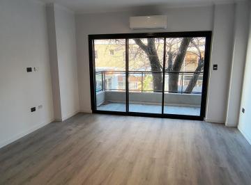 Departamento · 45m² · 2 Ambientes · A Estrenar! Baño en Suite y Toilette - Amplio Patio Soleado!