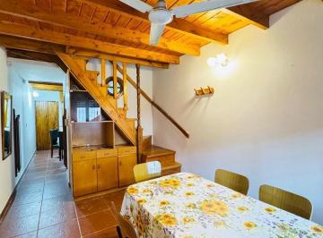 PH · 60m² · 6 Ambientes · 1 Cochera · Duplex en Calle Tucumán 2519