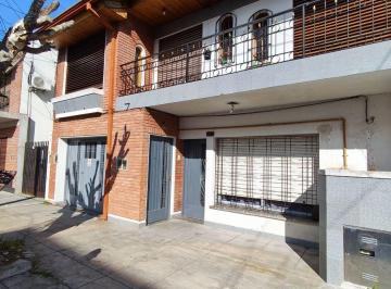 PH de 4 ambientes, La Matanza · PH de 80 m² Construidos con 3 Dorm. en Alquiler en Villa Luzuriaga Planta Alta
