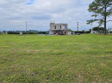Terreno · 597m² · Terreno en Barrio Privado