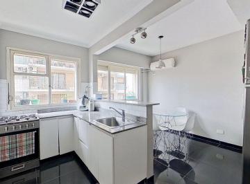 Departamento · 75m² · 4 Ambientes · Depto 4 Ambientes Muy Luminoso en Almagro
