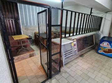 Local comercial de 8 ambientes, Lomas de Zamora · Amplio Local Ideal Mayorista