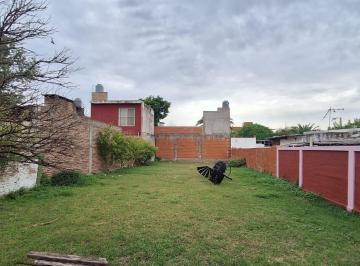 Casa · 60m² · 3 Ambientes · 1 Cochera · Casa con Terreno Propio en San Antonio de Padua
