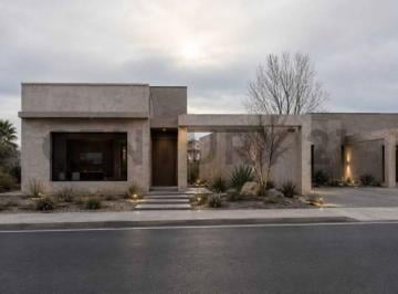 Casa · 163m² · 8 Ambientes · 2 Cocheras · Casa en Construcción en Venta - B° Olivares de Vieytes