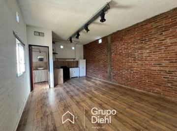 Casa · 52m² · 2 Ambientes · 1 Cochera · Casa 1 Dormitorio en Alquiler Villa Belgrano