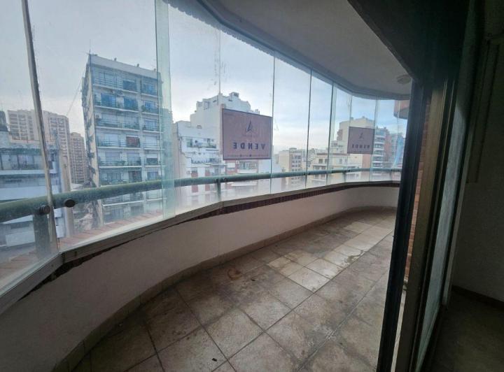 Departamento · 90m² · 4 Ambientes · 1 Cochera