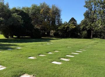 Bóveda, nicho o parcela , Malvinas Argentinas · Parcela en Jardin de Paz