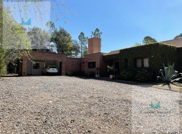 Casa · 350m² · 3 Dormitorios · 2 Cocheras · Venta Casa 3 Dorm. Villa Allende Golf
