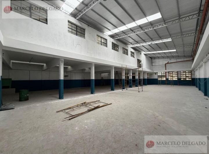 Depósito · 1000m²
