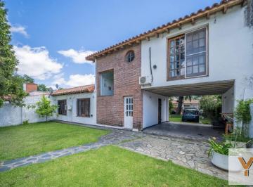 Casa · 500m² · 5 Ambientes · 2 Cocheras · Casa en Venta - 4 Dorm. 3 Baños - Ezeiza