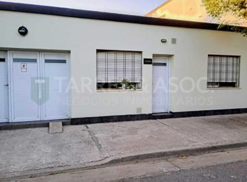 Casa de 10 ambientes, Villa María · Casa de 233 m² con 2 Dorm. en Venta en Villa María, Barrio Ameghino