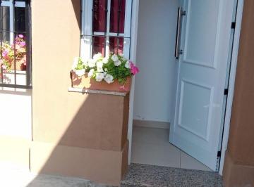 Casa de 4 ambientes, Aguilares · Escritura