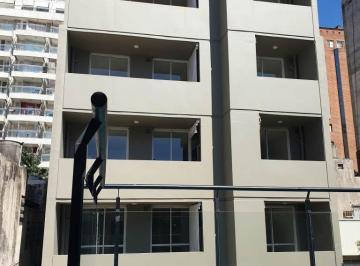 Departamento · 45m² · 2 Ambientes · 1 Cochera · Alquiler Departamento 1 Dormitorio con Cochera Centro Rosario