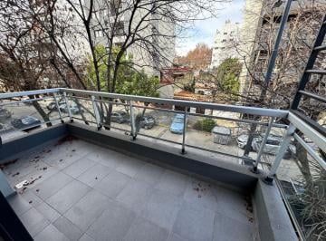 Departamento de 3 ambientes, Parque Chas · Hermoso 3 Amb con Cochera Cubierta en Edificio de 4 Años