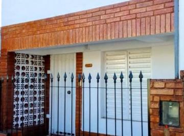 Casa · 56m² · 3 Ambientes · Alquler Casa Barrio Empalme