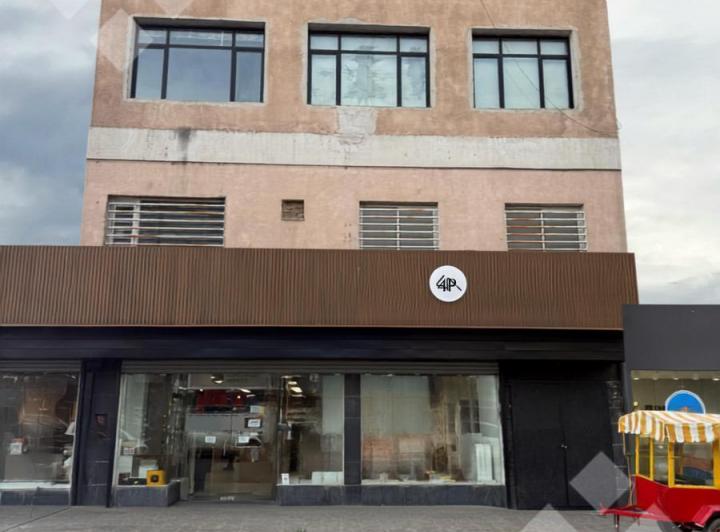 Edificio · 600m²