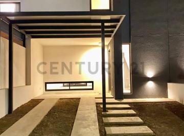 Casa · 126m² · 5 Ambientes · 2 Cocheras · Duplex en Venta en Prados de Manantiales. 3 Dorm.!