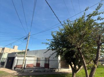 GRO-GRO-18_2 · Casa 3 Ambientes. | Pasaja Paraguay Al 6900