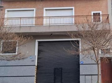 Casa · 200m² · 3 Ambientes · Venta de Casa en Lomas del Mirador