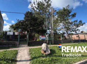 Casa · 178m² · 3 Ambientes · 1 Cochera · Casa en Venta en Fontana Centro