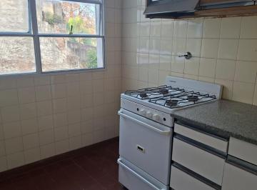 Departamento de 3 ambientes, Flores · Excelente 3 Amb S/expensas, Dño Directo. Luminoso
