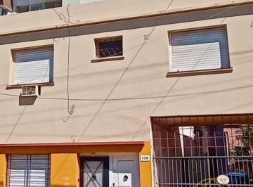 PH de 2 ambientes, Quilmes · PH Independiente en Planta Alta 2 Ambientes Muy Amplio con Terraza