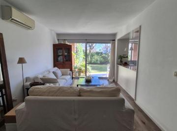 Departamento de 3 ambientes, San Fernando · Muy Lindo Departamento, Tipo Casita en Una Planta con Dos Cocheras. Unico