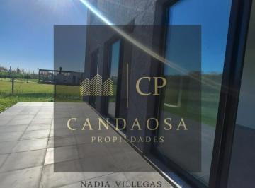 Casa · 217m² · 4 Ambientes · 3 Cocheras · Nev. Casa 4 Ambientes en San Sebastian - Area 11
