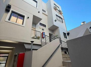 PH Venta de 4 ambientes · Gran PH Ubicado en La Paternal