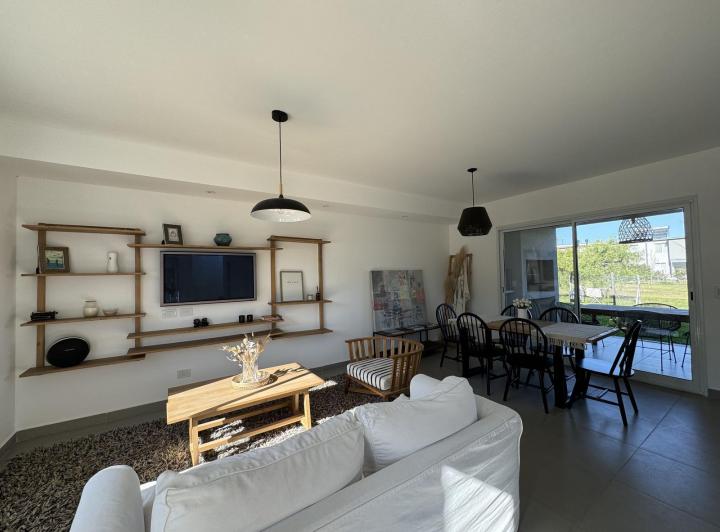 Casa · 104m² · 4 Ambientes