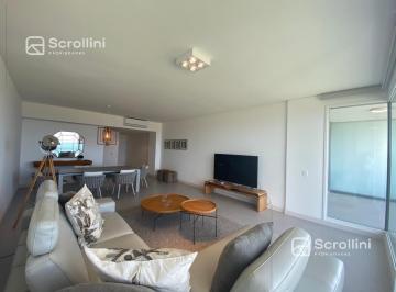 Departamento · 161m² · 3 Dormitorios · 1 Cochera · Departamento - Playa Brava