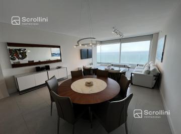 Departamento · 161m² · 3 Dormitorios · 1 Cochera · Departamento - Playa Brava
