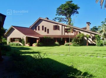 Casa · 550m² · 4 Dormitorios · Casa - San Rafael