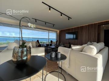 Departamento · 271m² · 4 Dormitorios · 2 Cocheras · Departamento - Playa Brava