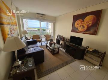 Departamento · 76m² · 2 Dormitorios · 1 Cochera · Departamento - Playa Brava