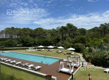 Departamento · 95m² · 2 Dormitorios · 1 Cochera · Departamento - Playa Brava