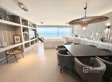 Departamento · 201m² · 4 Dormitorios · 2 Cocheras · Le Parc Departamento en Playa Brava
