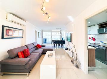 Departamento · 104m² · 4 Ambientes · 1 Cochera · Departamento en Punta del Este