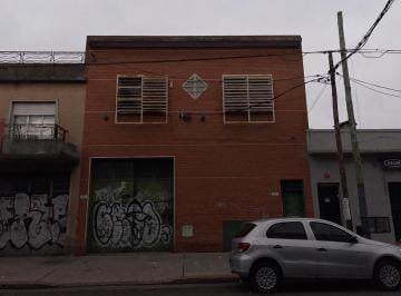 Depósito · 340m² · 5 Ambientes · Deposito en Lamadrid Al 1800 - Villa Ballester