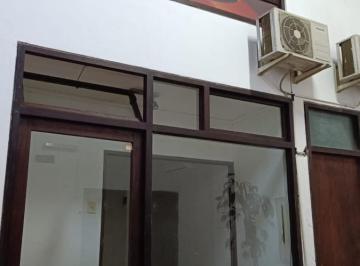 Local comercial · 18m² · 2 Ambientes · Local en Colonia del Sacramento