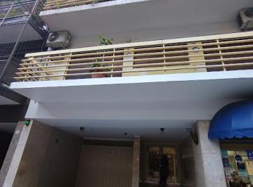 Departamento de 3 ambientes, Recoleta · Alquilo Recoleta 3 Ambientes Baño Toilette Terraza y Balcón Contrafrente Abierto