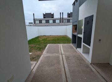 Casa de 4 ambientes, Córdoba · Casa de 180 m² con 2 Dorm. en Alquiler en Docta Boulevard