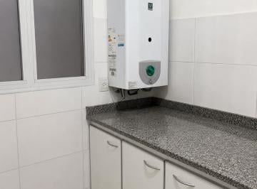 Departamento · 54m² · 4 Ambientes · Depto en Venta en El Centro | a 3 Cuadras de La Plaza Colón | Ideal Renta! | 1 Hab y Escritorio