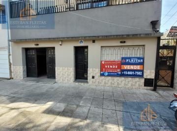 PH · 90m² · 3 Ambientes · 2 Cocheras · PH en Venta de 3 Ambientes con Patio y Cochera