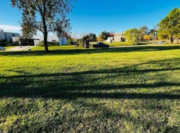 Terreno · 1017m² · Terreno Lote en Venta en El Campo - Fincas Exclusivas Cardales, Campana, G. B. a. Zona Norte